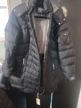 Eddie Bauer Women's Black Quilted Down Parka